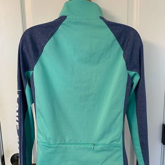 Victoria’s Secret PINK Ultimate Half Zip Jacket! - Picture 4 of 6